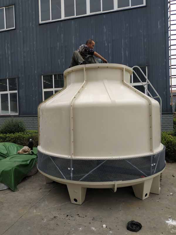 彭州圆形冷却塔-使用单位：成都市宏源防水材料有限公司