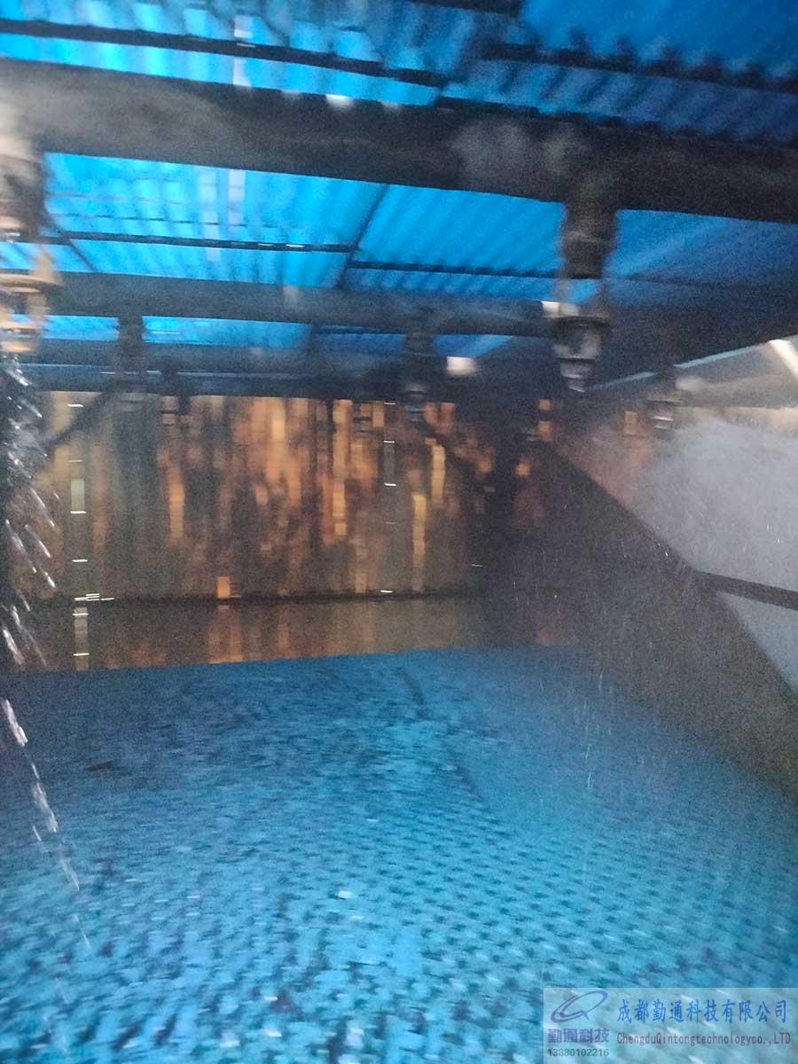 四川成都新津1200T方形逆流冷却塔维修现场
