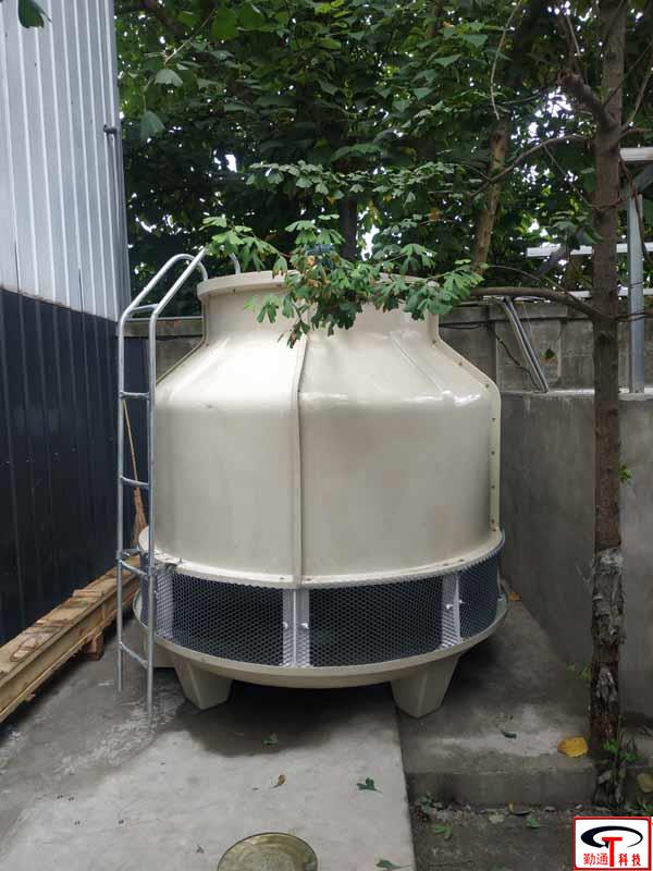 圆形冷却塔